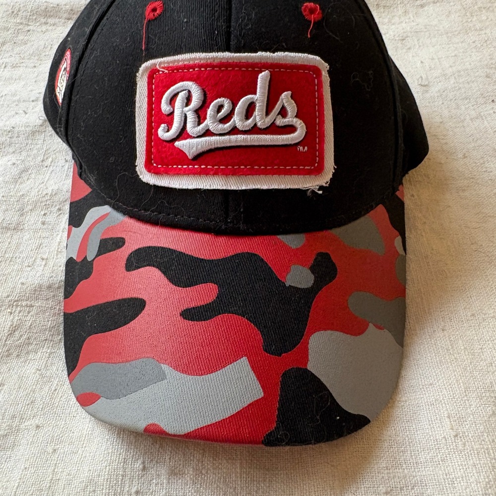 Reds Baseball Cap Camo Bill, Kids Opening Day MLB Hat MelonWear